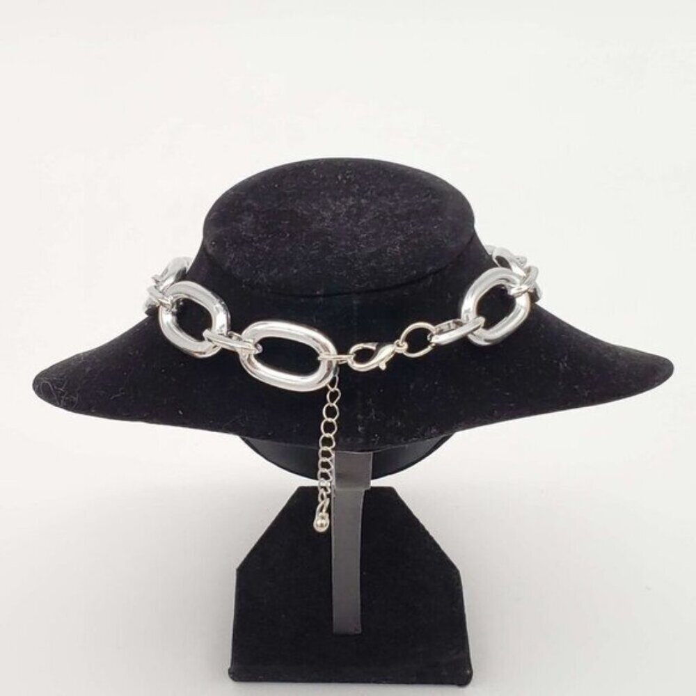 Authentic Louis Vuitton Lock & Key with Unbranded Silver Plated Chain Necklace - Picture 3 of 5